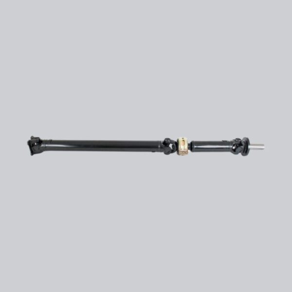 Mitsubishi L200 PropShaft with references 3401A448 and MN168569.